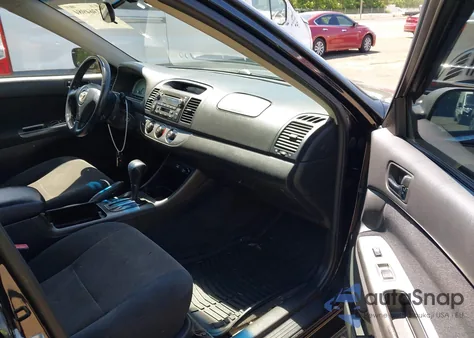 2002 Toyota Camry Le/Xle/Se из США, поврежденный, VIN JTDBE32K020095947